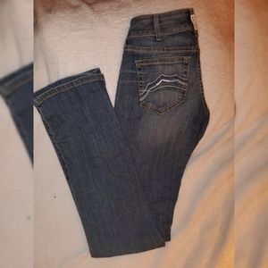 Womens Ariat bootcut jeans size 26L.